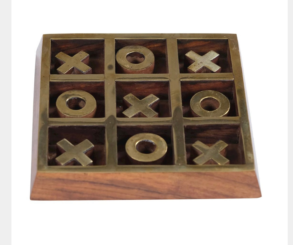 Noughts & Crosses Decor