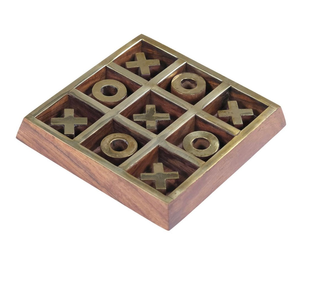 Noughts & Crosses Decor