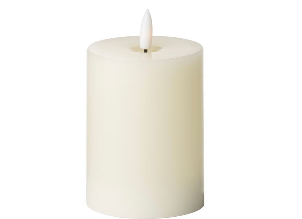 Luxe LED Ivory Candle 4x6 cm