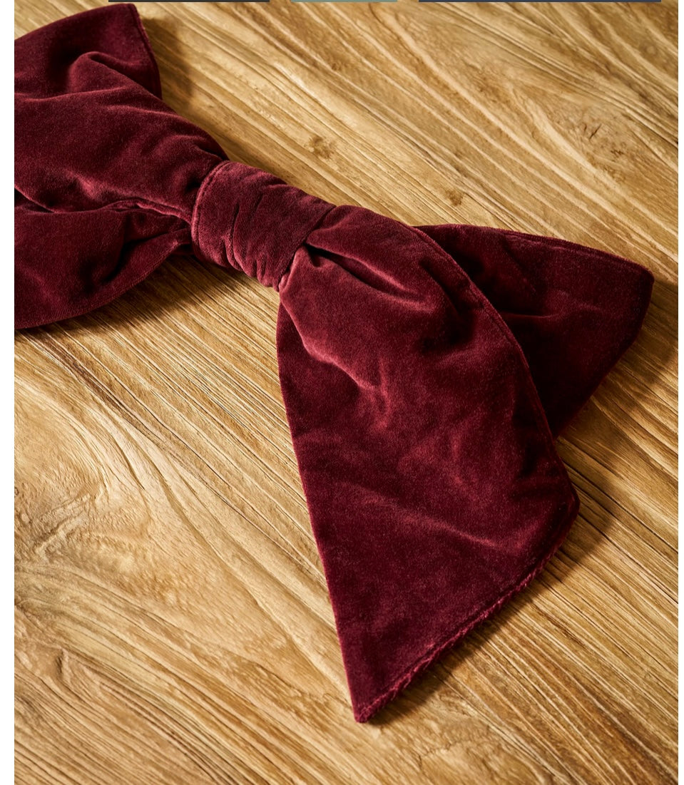 Velvet Bow