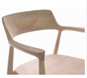 Amberly Chair